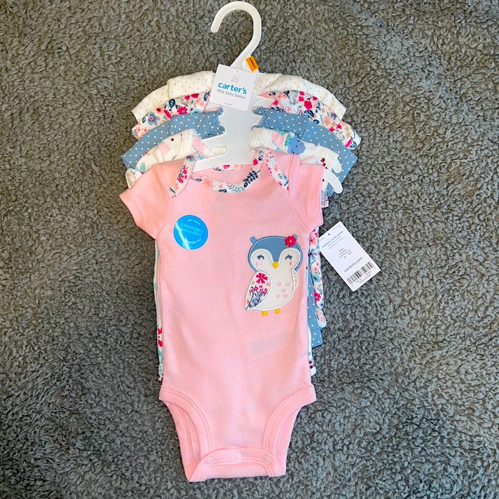 Carter’s 5 pack bodysuit.